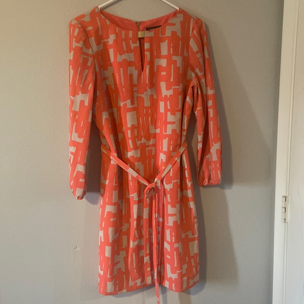 Size 4 tahari dress